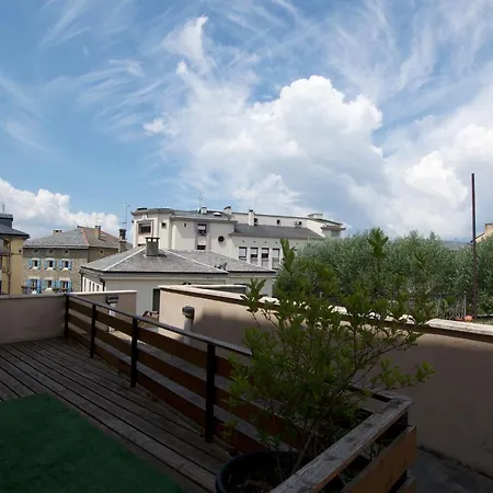 Apartamento Con Terraza Osseja 24 Osséja